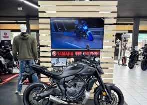 YAMAHA MT-07 Y-AMT - 2025