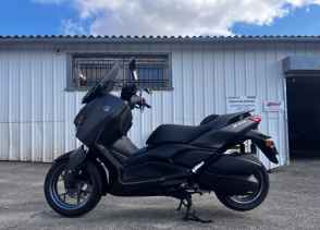 YAMAHA XMAX 300 - 2023