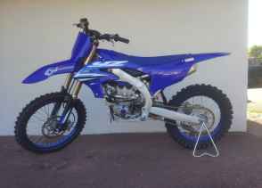 YAMAHA YZ250F - 2025